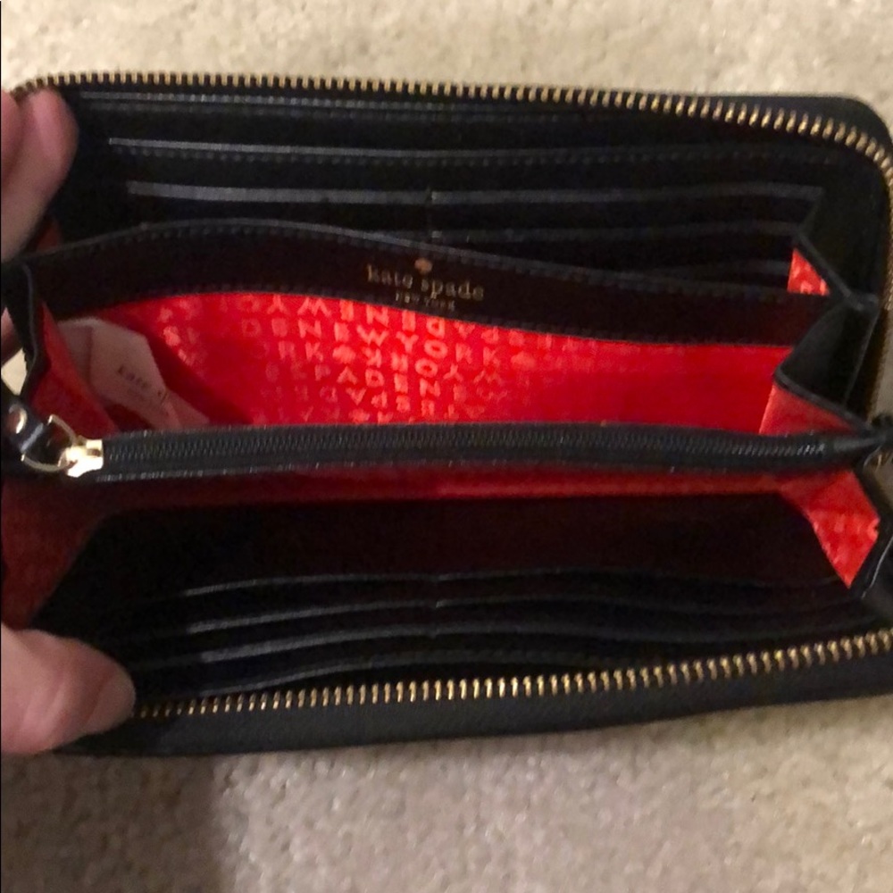 Kate Spade wallet - Picture 3 of 5